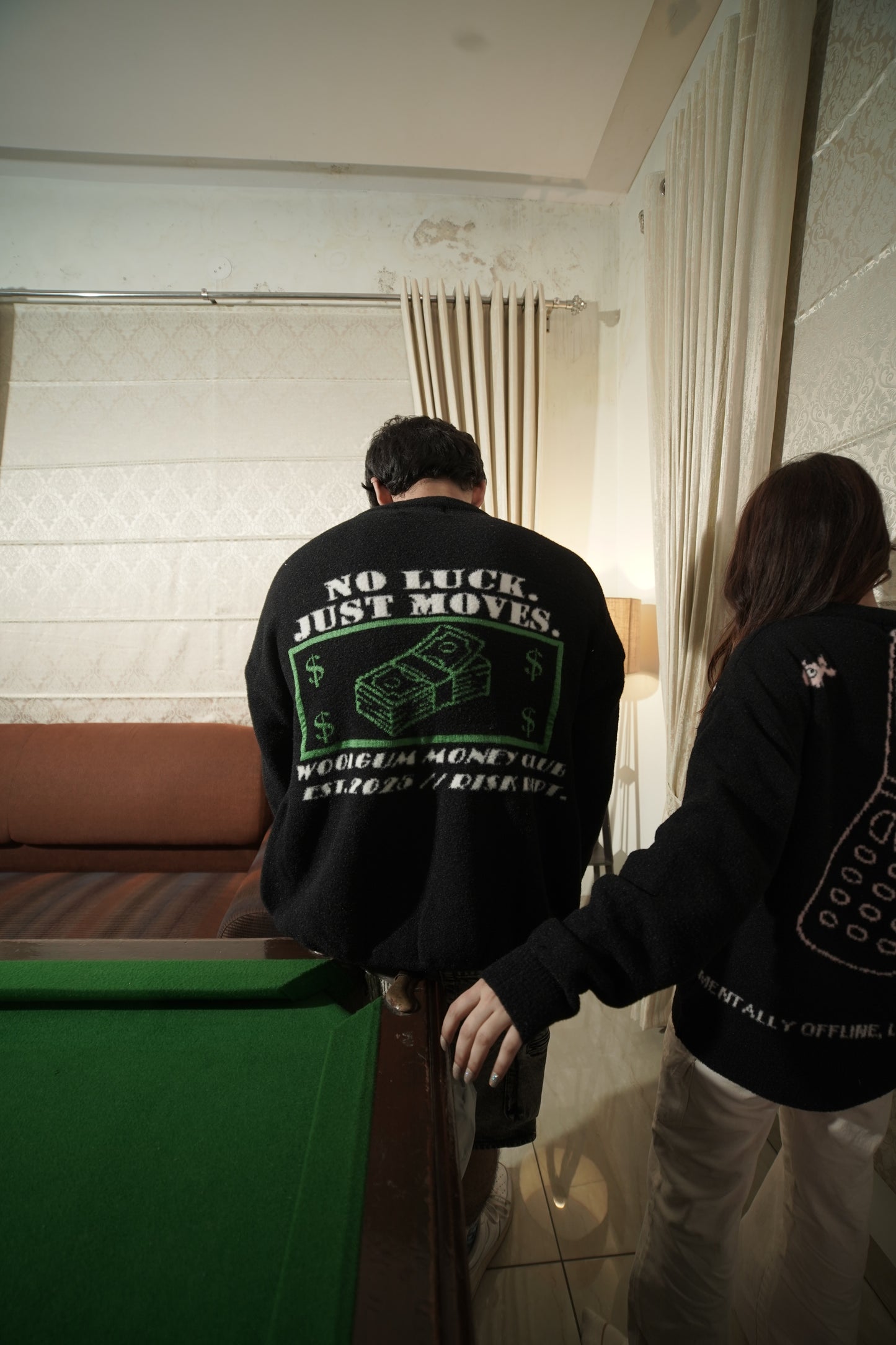 MONEY VISION SWEATER